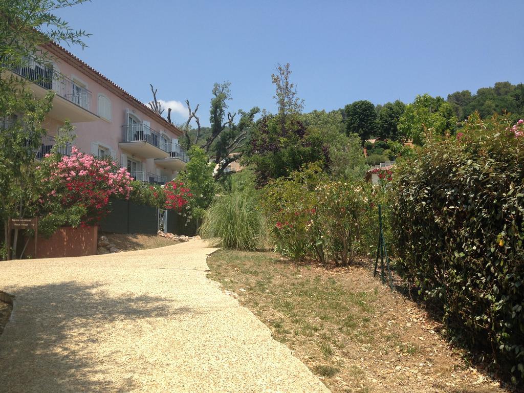 Appartement Dans Residence - Le Domaine De Camiole كاليان المظهر الخارجي الصورة